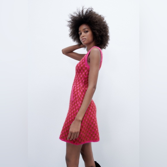 ZARA Pink Knit Dress - Picture 8 of 12